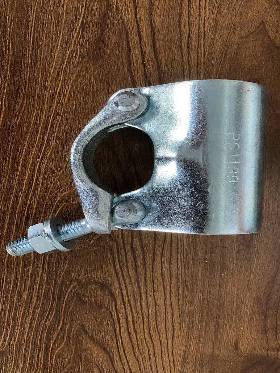 Pig Ear Fastener